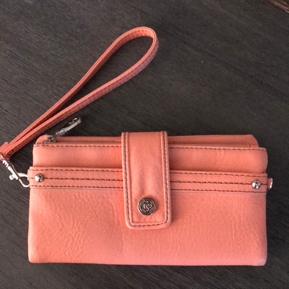 Relic Wristlet/Crossbody Bag